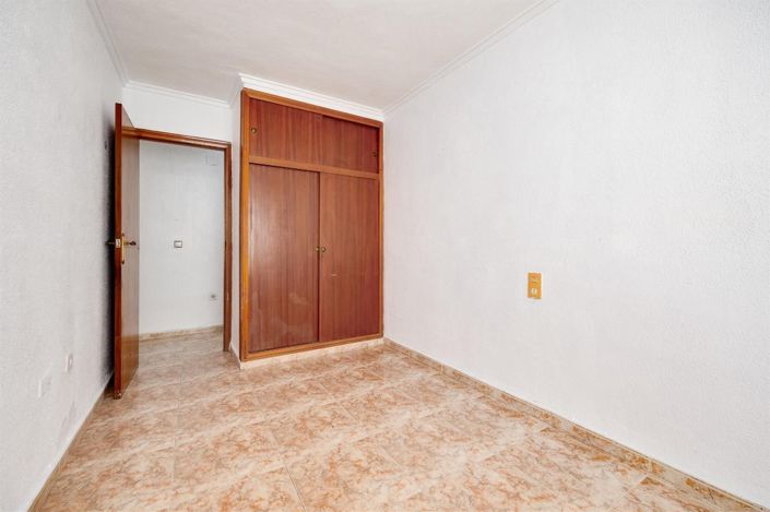 Image No.19-3 Bed Apartment for sale