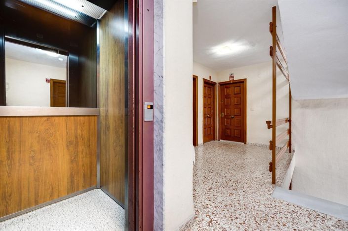 Image No.22-3 Bed Apartment for sale