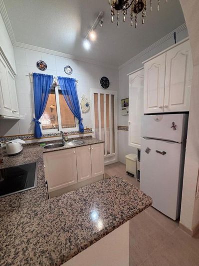 Image No.12-2 Bed House for sale