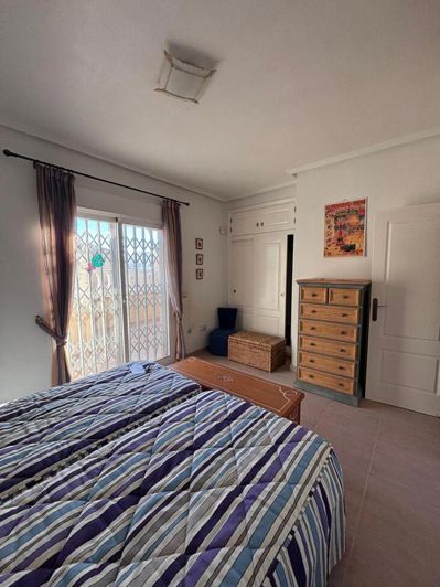 Image No.17-2 Bed House for sale