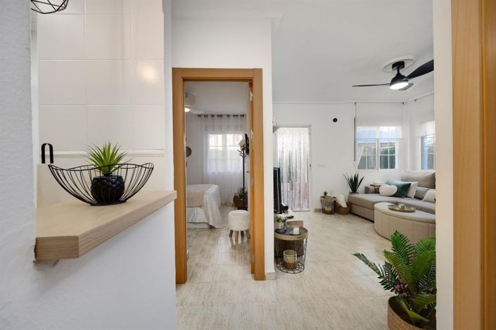 Image No.16-2 Bed Bungalow for sale