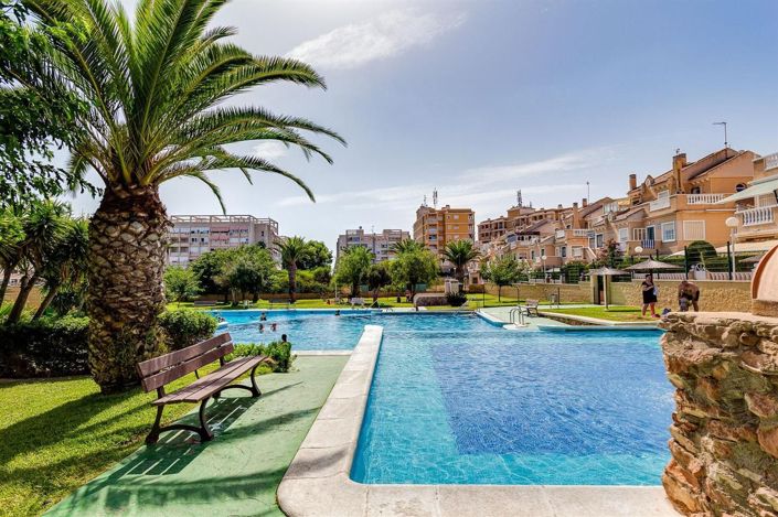 Image No.24-2 Bed Bungalow for sale