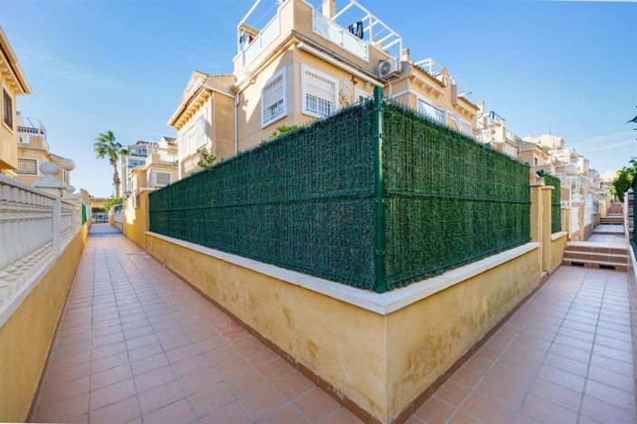 Image No.40-2 Bed Bungalow for sale