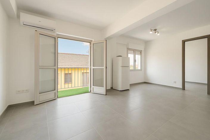 Image No.10-2 Bed Bungalow for sale