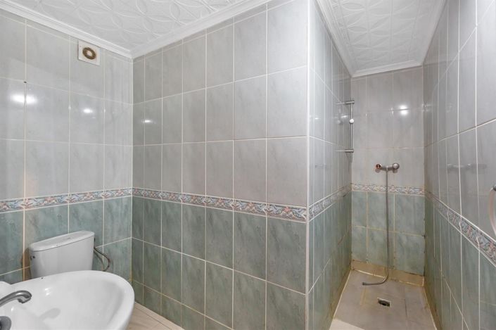 Image No.16-3 Bed Apartment for sale