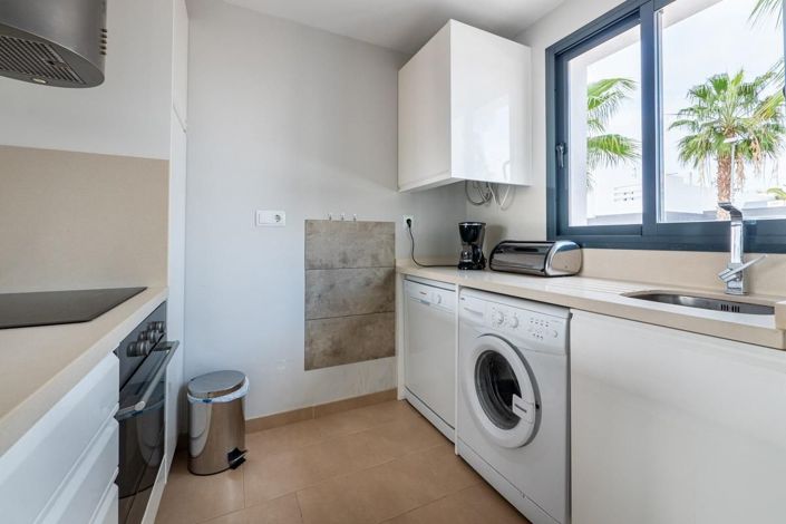 Image No.17-2 Bed Bungalow for sale