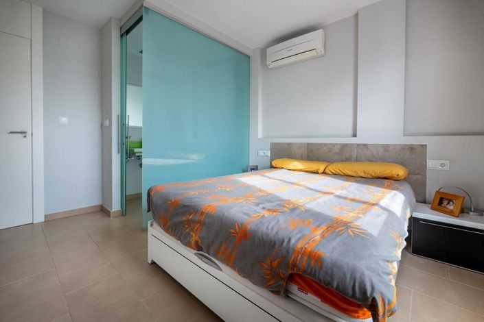 Image No.5-2 Bed Bungalow for sale