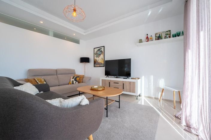 Image No.15-2 Bed Bungalow for sale