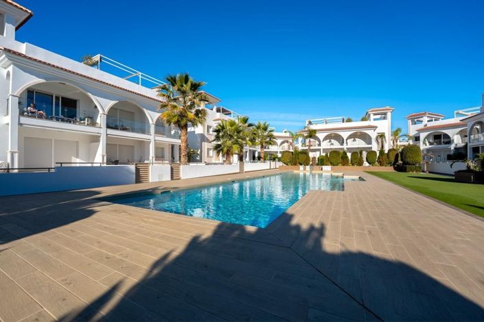 Image No.20-2 Bed Bungalow for sale