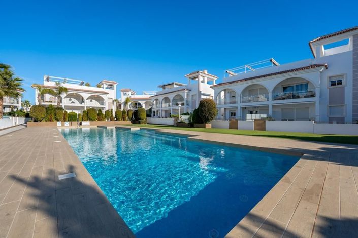 Image No.21-2 Bed Bungalow for sale