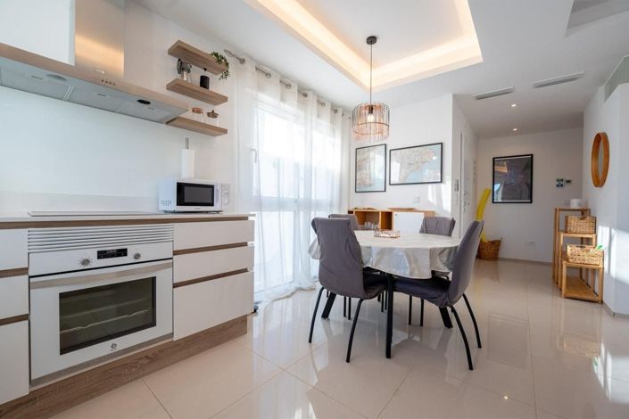 Image No.7-2 Bed Bungalow for sale