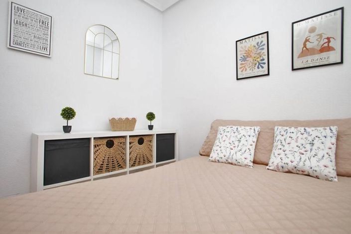 Image No.26-2 Bed Apartment for sale