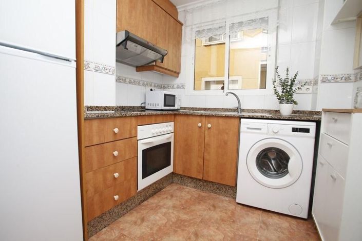 Image No.33-2 Bed Apartment for sale