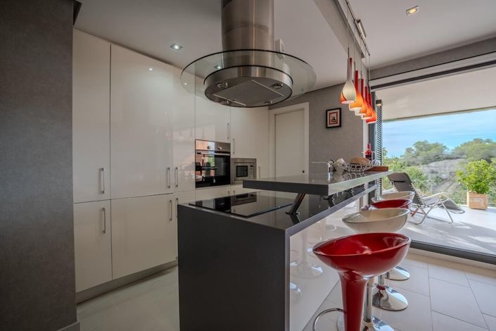 Image No.15-2 Bed Bungalow for sale