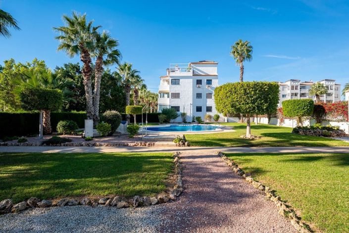 Image No.17-3 Bed Apartment for sale