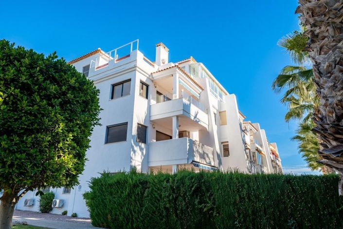 Image No.20-3 Bed Apartment for sale