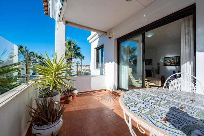 Image No.21-3 Bed Apartment for sale