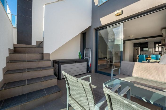 Image No.9-2 Bed Apartment for sale