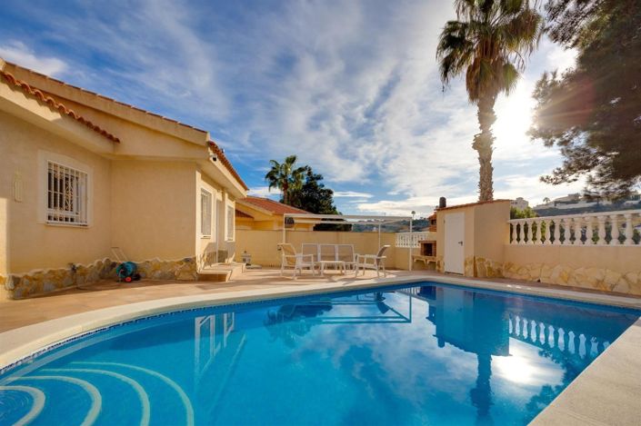 Image No.2-2 Bed Villa for sale