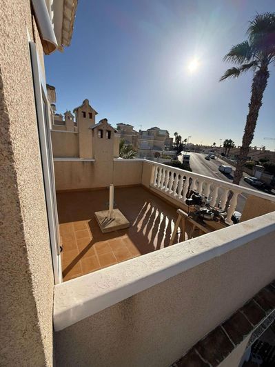 Image No.16-3 Bed Villa for sale