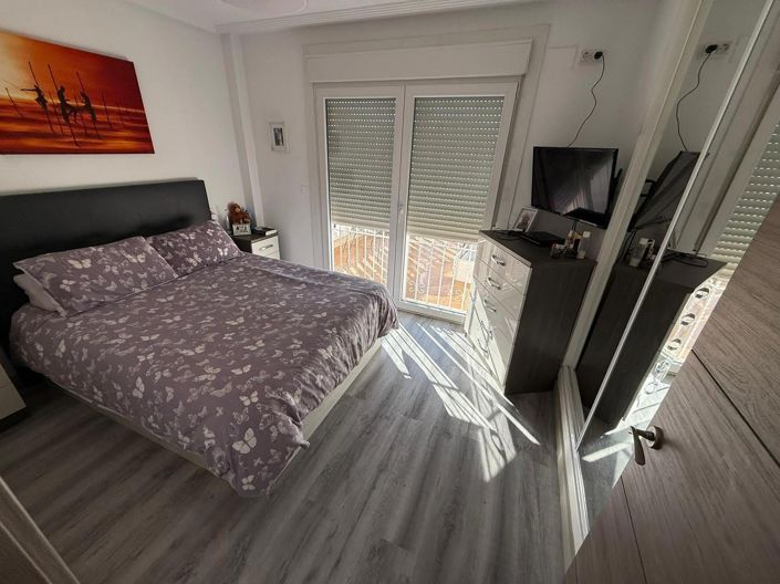 Image No.8-3 Bed Villa for sale