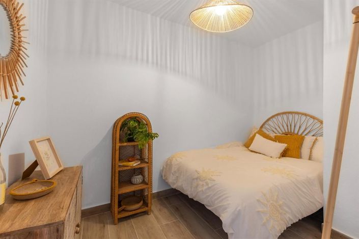 Image No.23-3 Bed House for sale