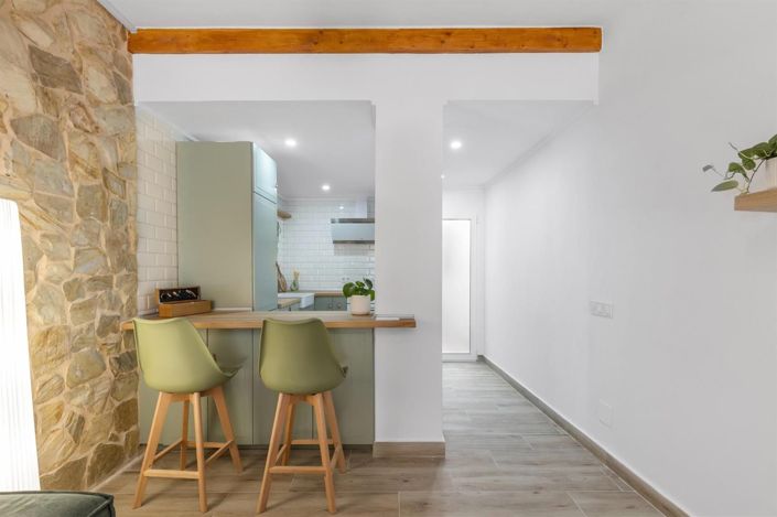 Image No.7-3 Bed House for sale