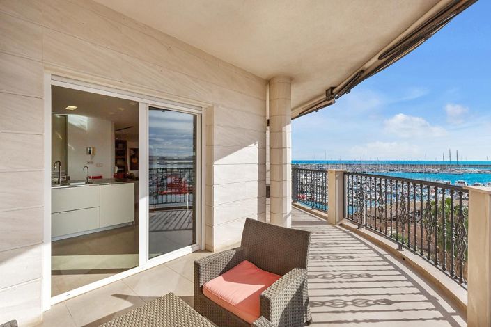 Image No.14-5 Bed Apartment for sale