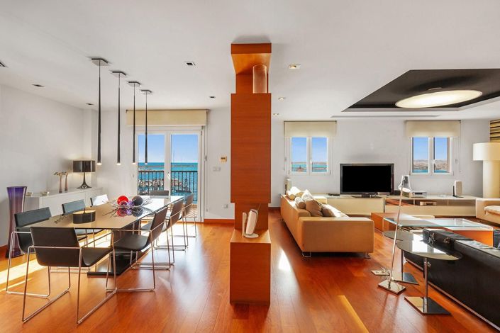 Image No.22-5 Bed Apartment for sale