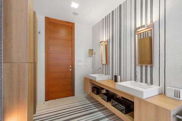 Image No.40-5 Bed Apartment for sale