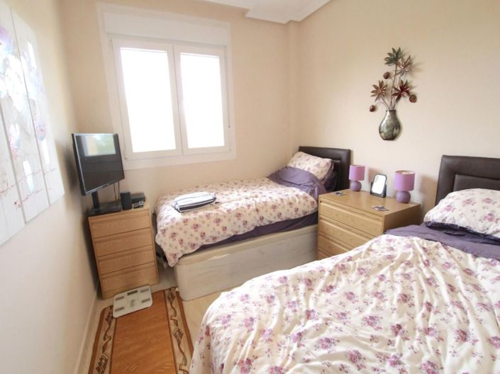 Image No.15-2 Bed Apartment for sale