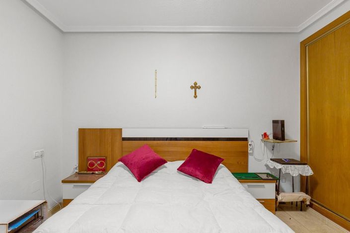 Image No.15-2 Bed Apartment for sale