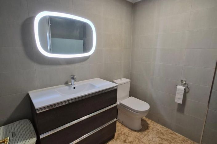 Image No.16-2 Bed Apartment for sale