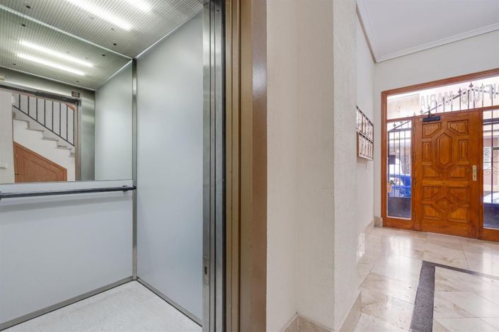 Image No.25-2 Bed Apartment for sale