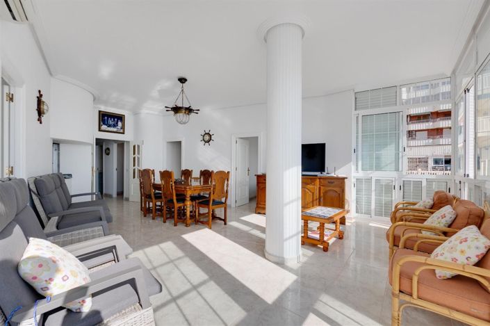 Image No.9-4 Bed Apartment for sale