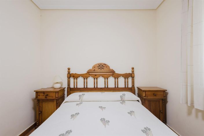 Image No.21-3 Bed Bungalow for sale