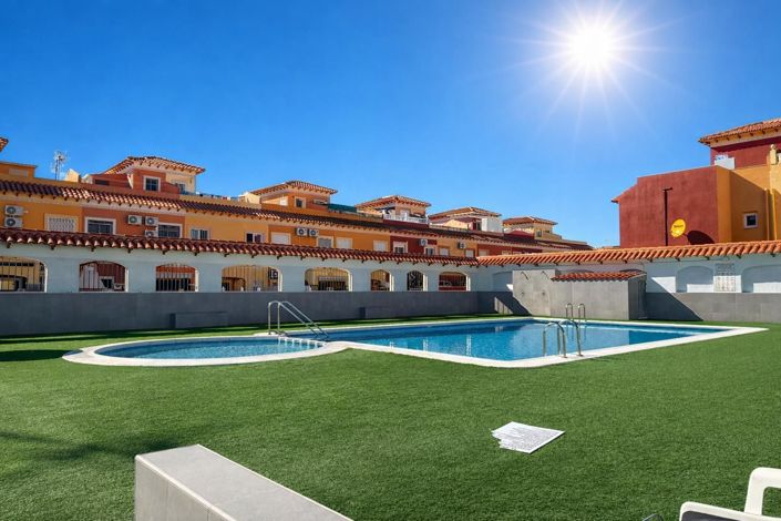 Image No.26-2 Bed House for sale