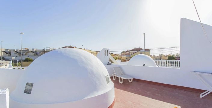 Image No.3-Villa de 2 chambres à vendre à Orihuela Costa