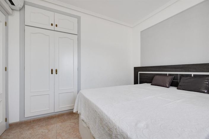 Image No.38-3 Bed House for sale