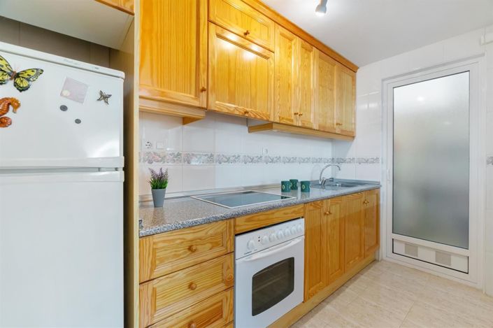 Image No.10-2 Bed Bungalow for sale