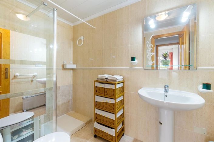 Image No.14-2 Bed Bungalow for sale