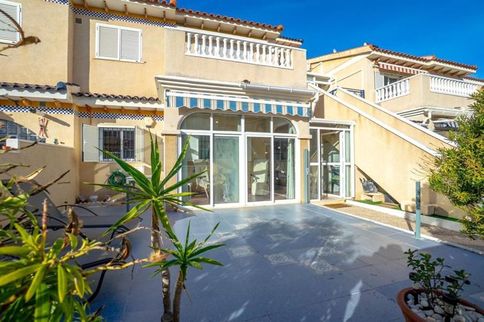 Image No.23-2 Bed Bungalow for sale