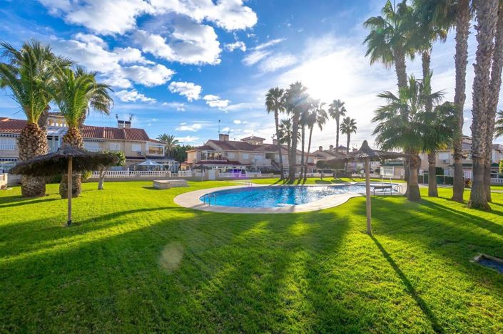 Image No.24-2 Bed Bungalow for sale