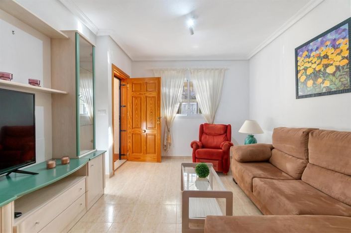 Image No.6-2 Bed Bungalow for sale