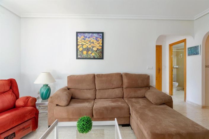 Image No.9-2 Bed Bungalow for sale