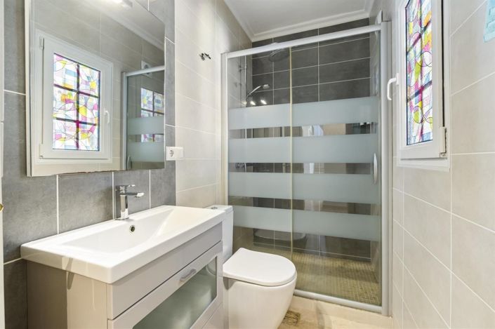 Image No.15-4 Bed Villa for sale