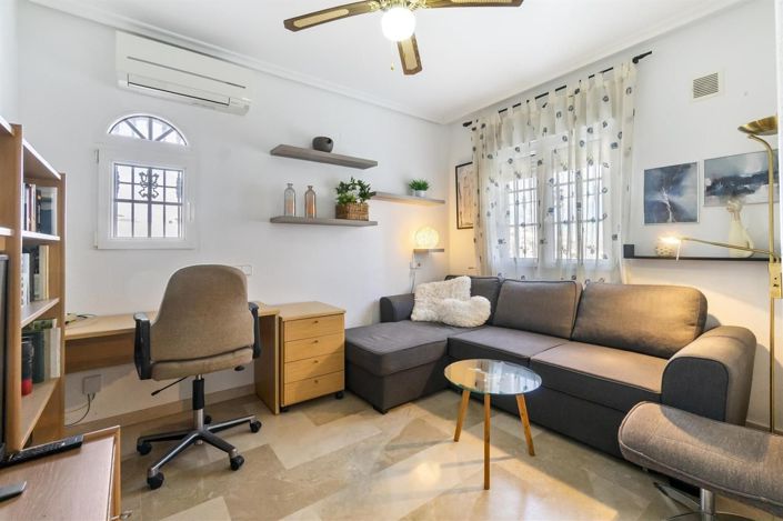 Image No.19-4 Bed Villa for sale