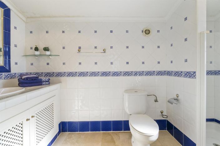 Image No.22-4 Bed Villa for sale