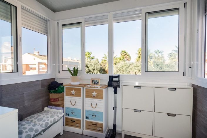 Image No.26-2 Bed House for sale