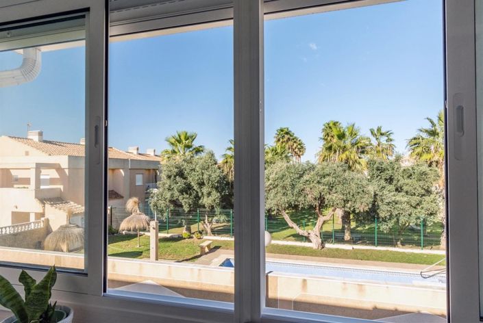 Image No.30-2 Bed House for sale